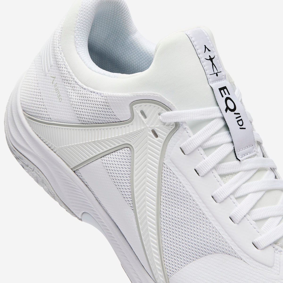EQ ID White / Grey