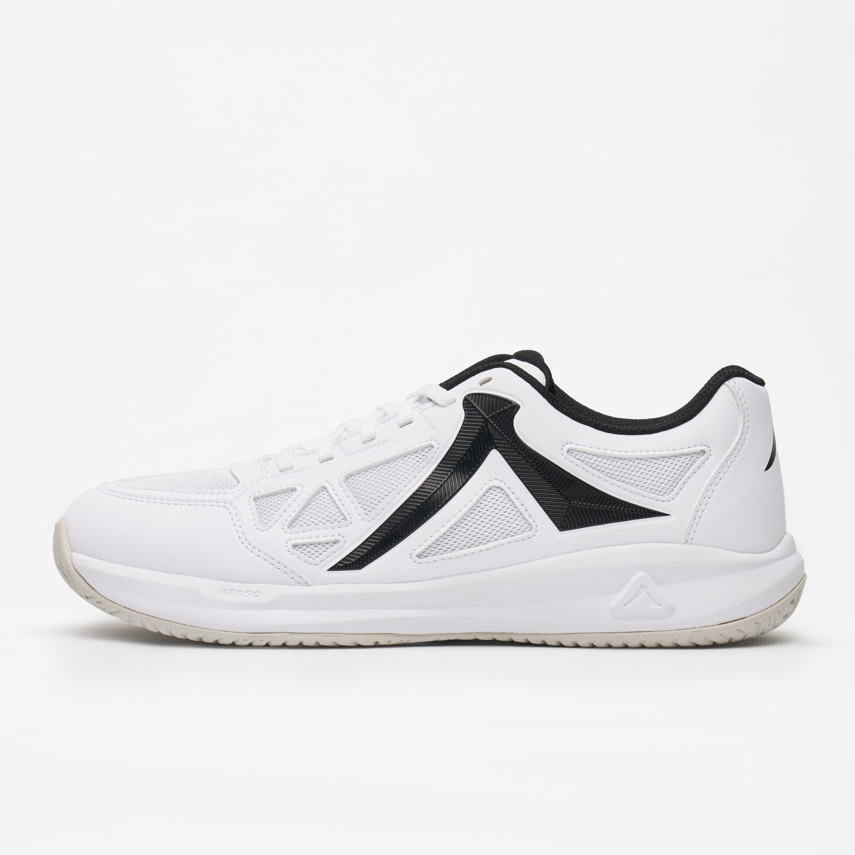 Takumi Hardcourt White / Black