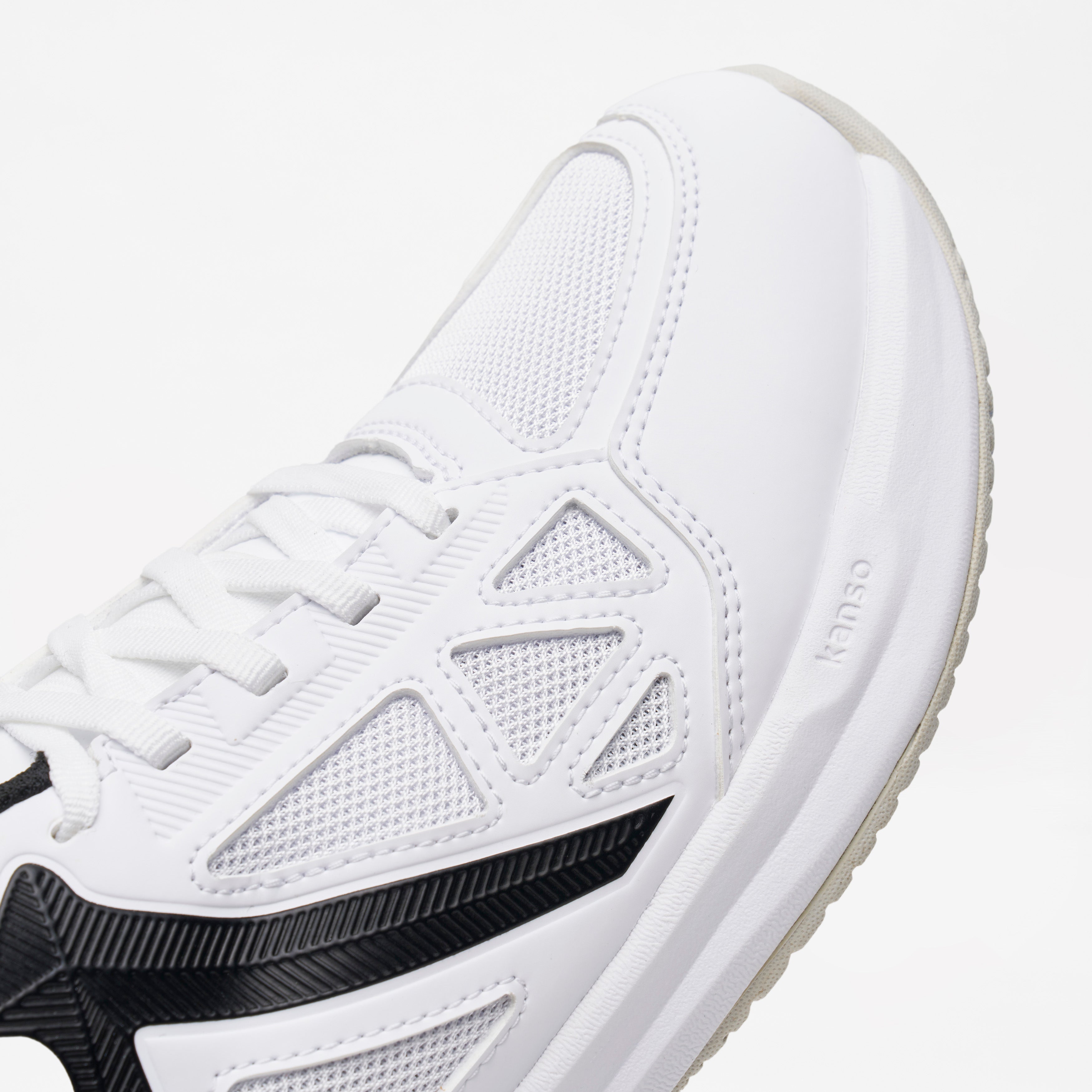Takumi Hardcourt White / Black